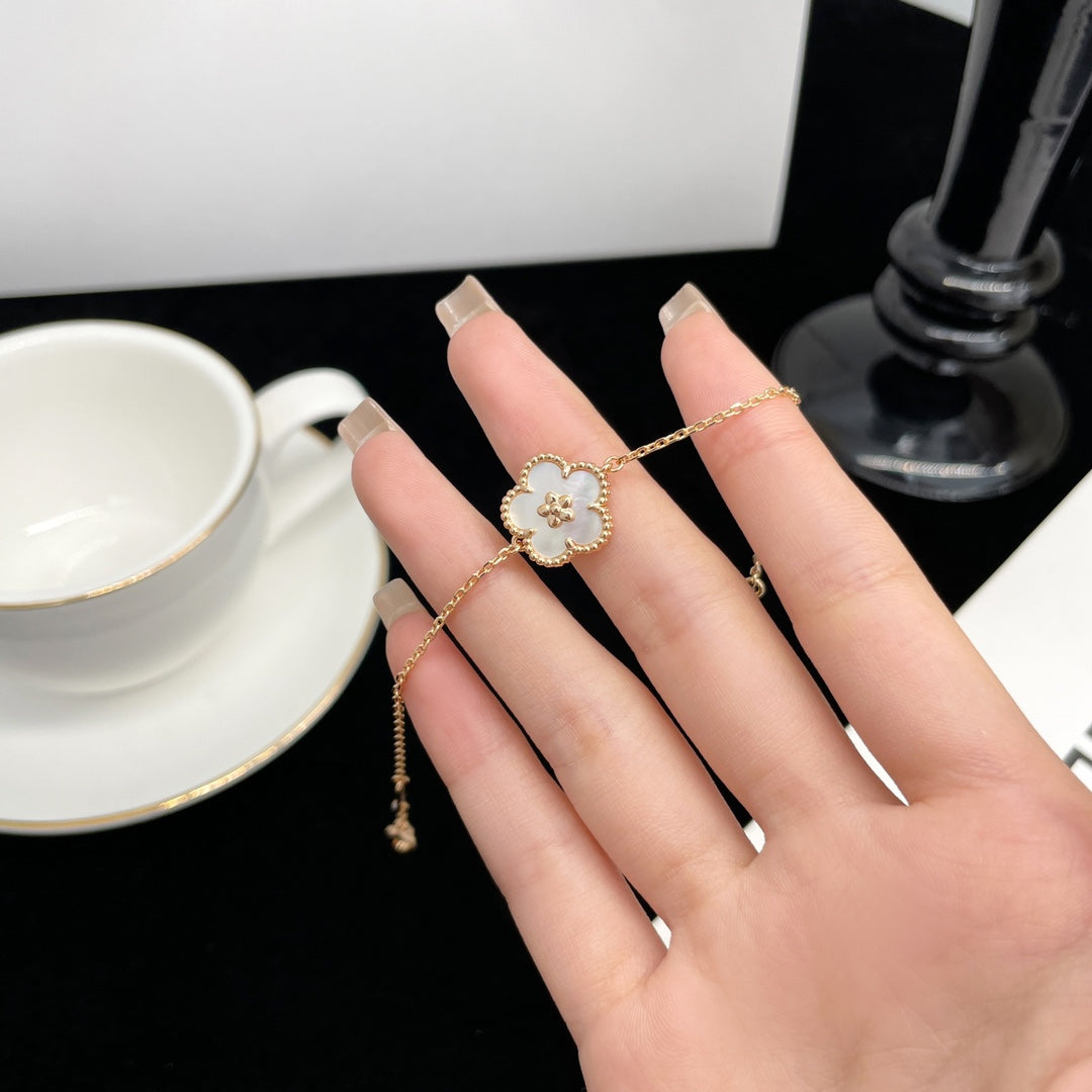 Pomuse LUCKY SPRING ROSE GOLD MOP BRACELET