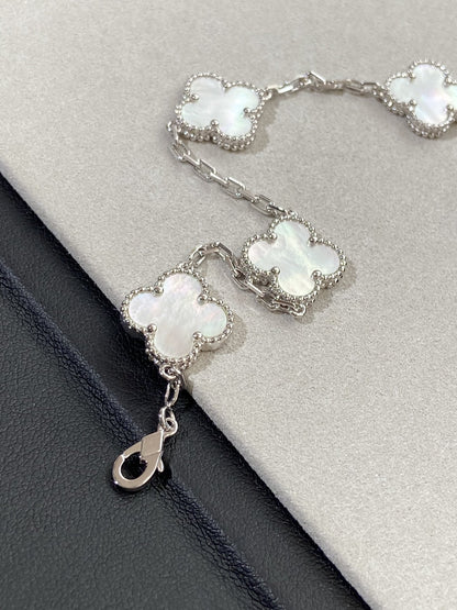 Pomuse CLOVER SILVER MOP 5 MOTIF BRACELET