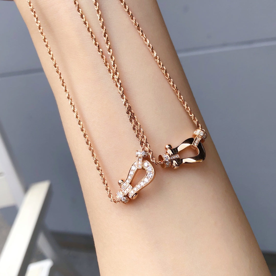 Pomuse FORCE 10 PINK GOLD DIAMOND NECKLACE
