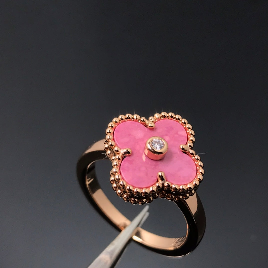 Pomuse CLOVER RHODONITE ROSE GOLD RING