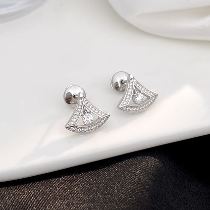 Pomuse DREAM MINI DIAMOND STUD EARRINGS