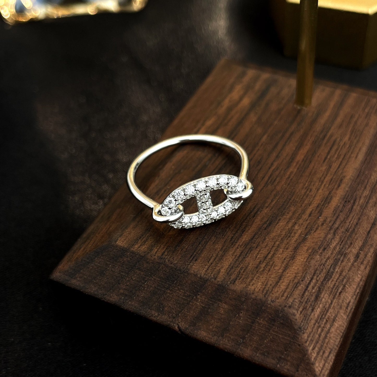 Pomuse RONDE SMALL SILVER DIAMOND RING