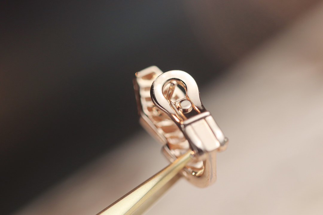 Pomuse SERPENT PINK GOLD DIAMOND EARRINGS