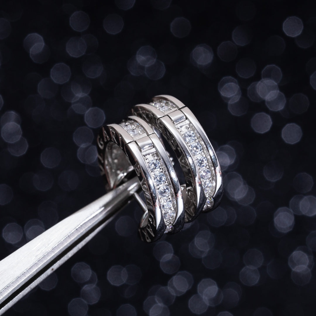 Pomuse ZERO 1 MINI SILVER DIAMOND EARRINGS