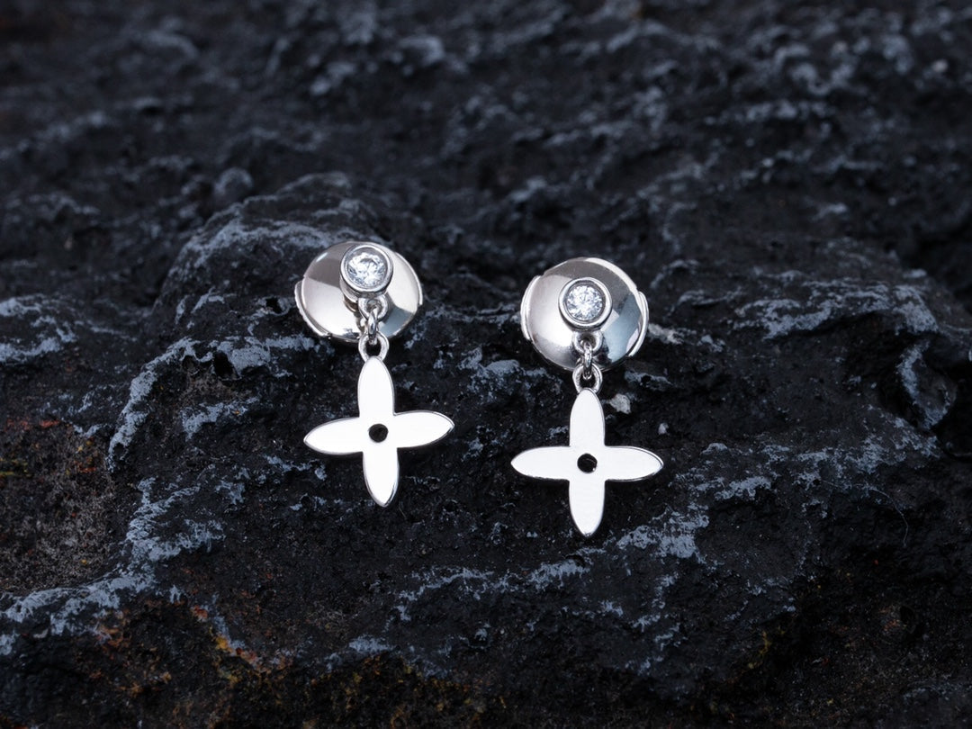 Pomuse VIDYLLE SILVER DIAMOND MINI DROP EARRINGS