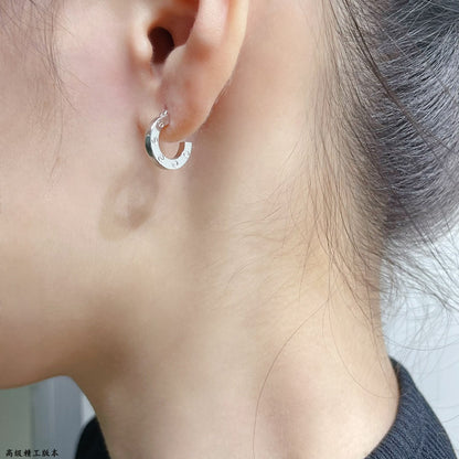Pomuse LOVE MINI EARRINGS