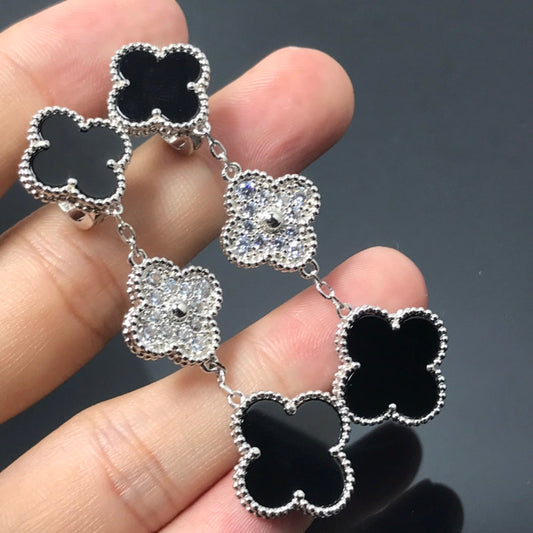 Pomuse CLOVER 3 MOTIF DIAMOND ONYX SILVER EARRINGS