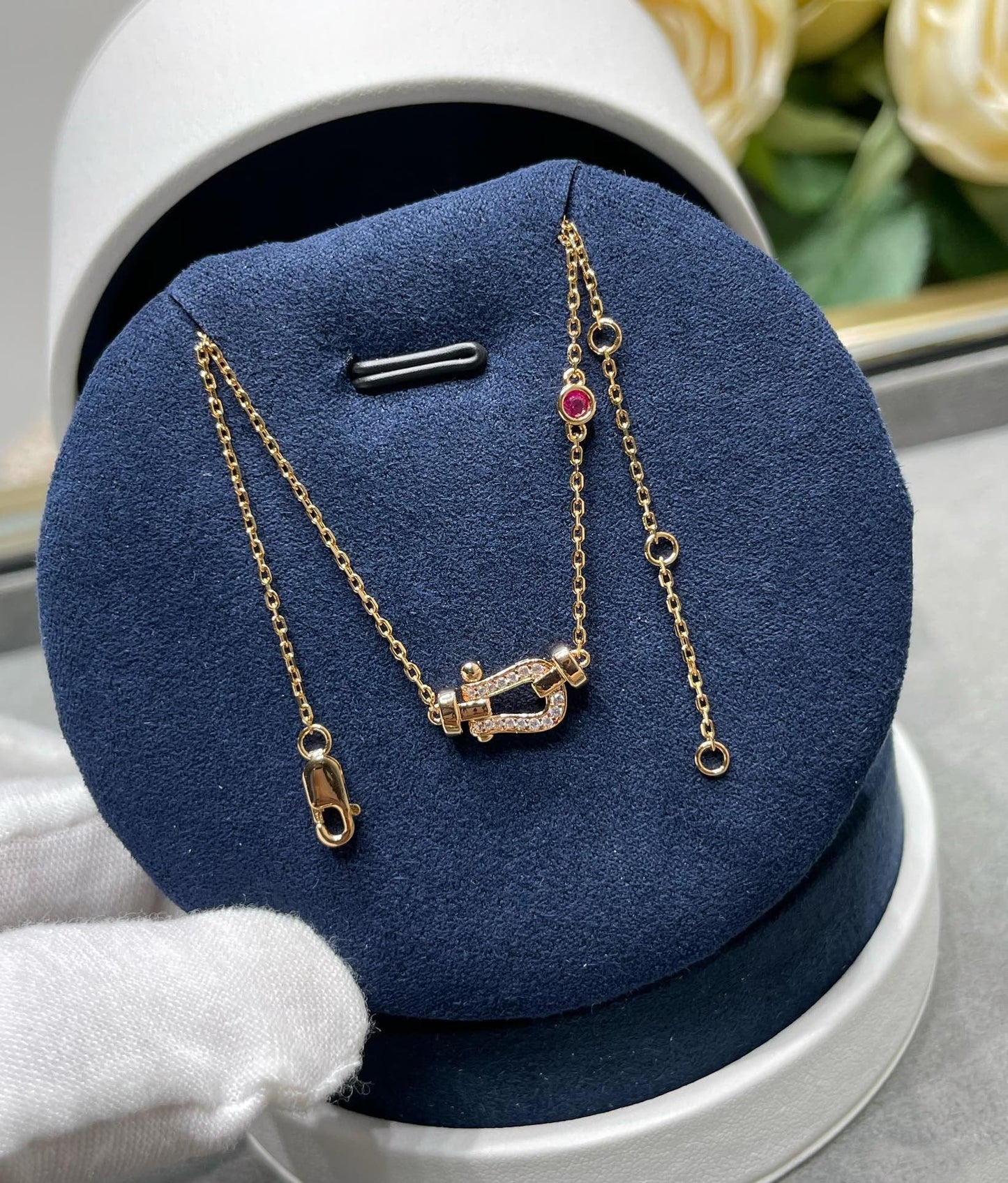 Pomuse FORCE 10 DIAMOND PINK GOLD NECKLACE