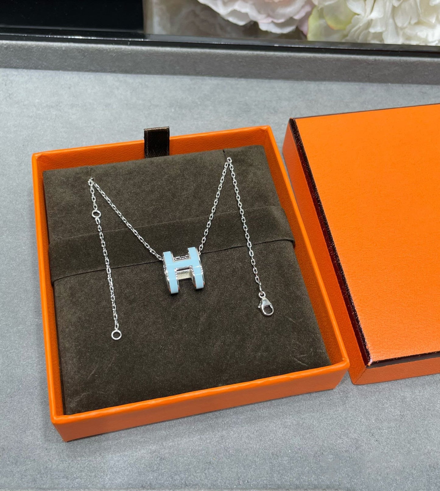 Pomuse POP H SKY BLUE NECKLACE