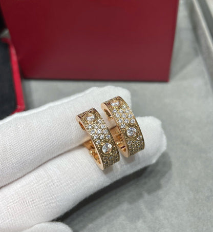 Pomuse LOVE 5.5MM DIAMOND PAVED EARRINGS