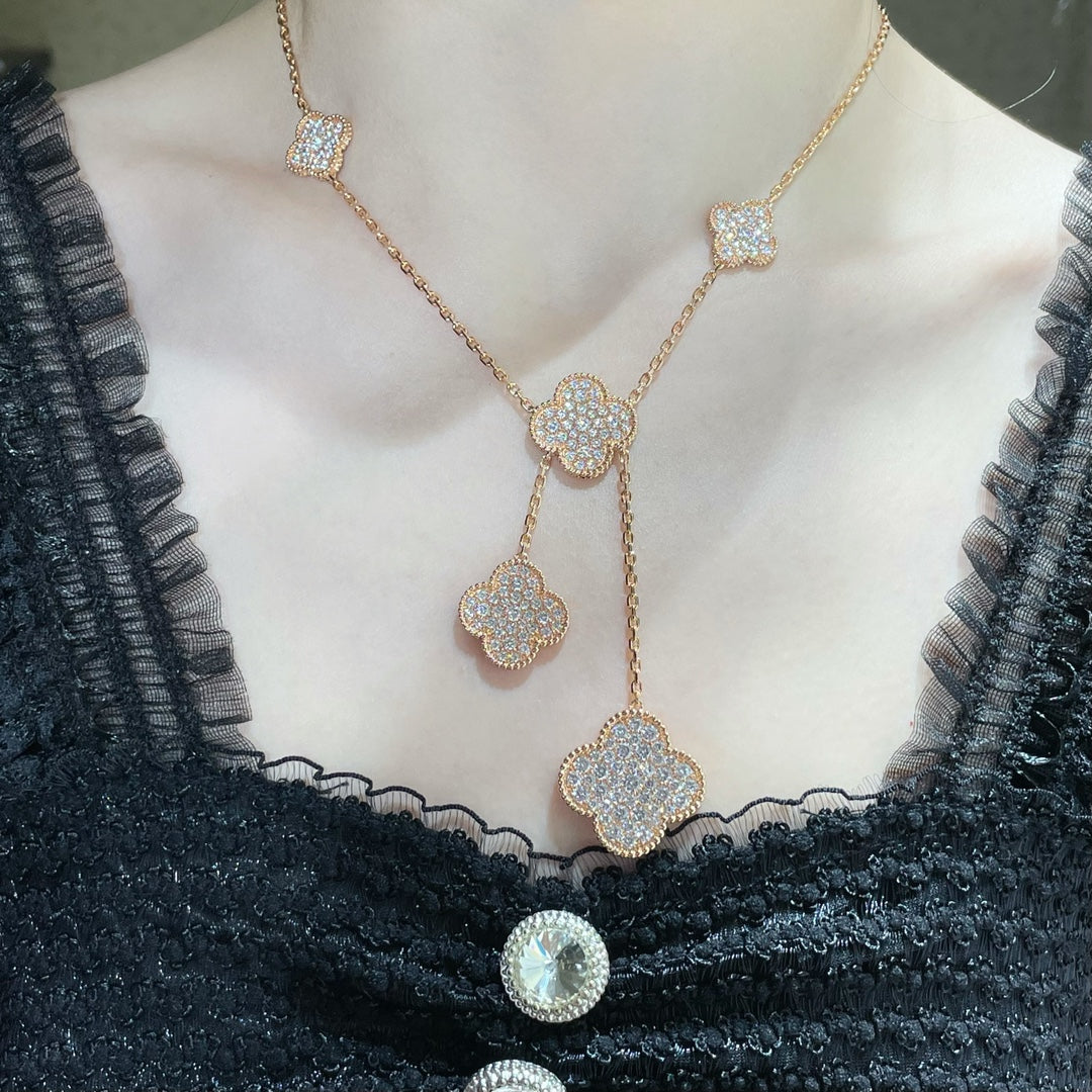 Pomuse CLOVER 6 MOTIF DIAMOND PAVED NECKLACE
