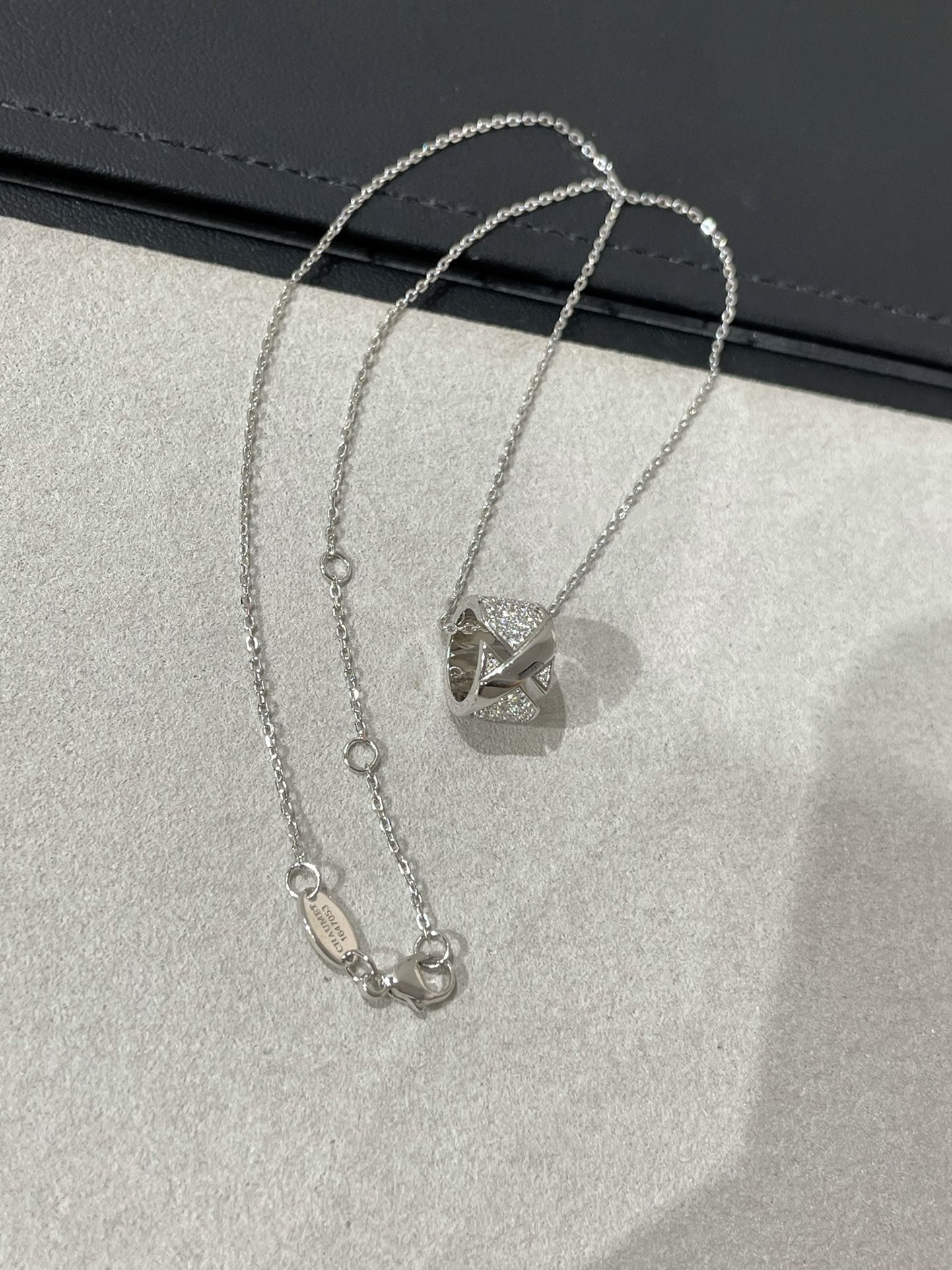 Pomuse LIENS EVIDENCE DIAMOND PAVED NECKLACE