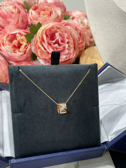 Pomuse LIENS EVIDENCE DIAMOND NECKLACE