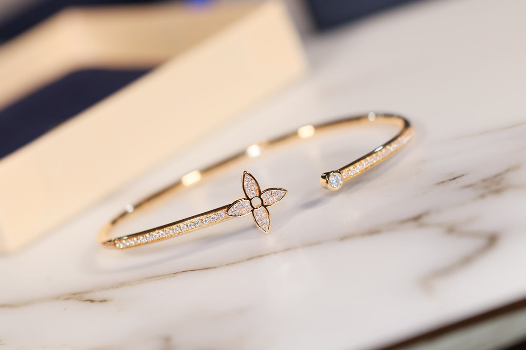 Pomuse IDYLLE GOLD OPEN BRACELET DIAMOND PAVED