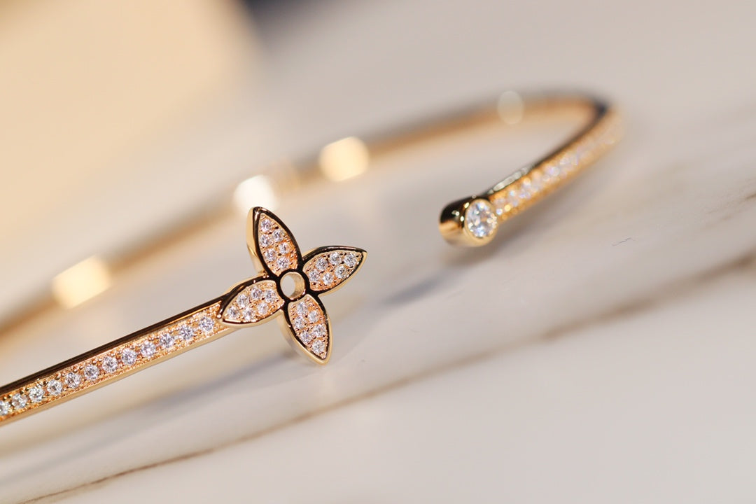 Pomuse IDYLLE GOLD OPEN BRACELET DIAMOND PAVED