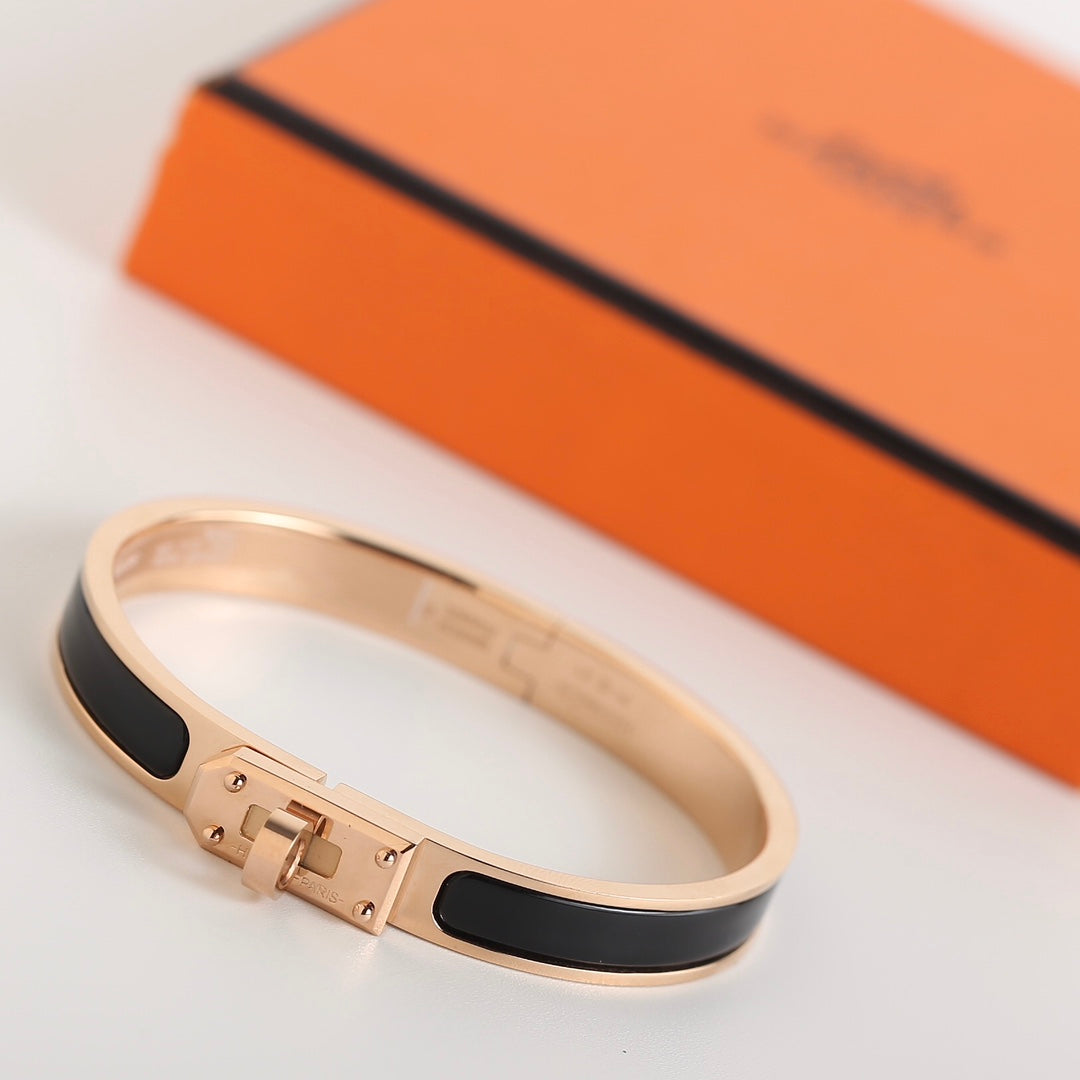 Pomuse HM KELLY BLACK BRACELET