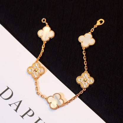 Pomuse CLOVER BRACELET 5 MOTIF WHITE MOP DIAMOND