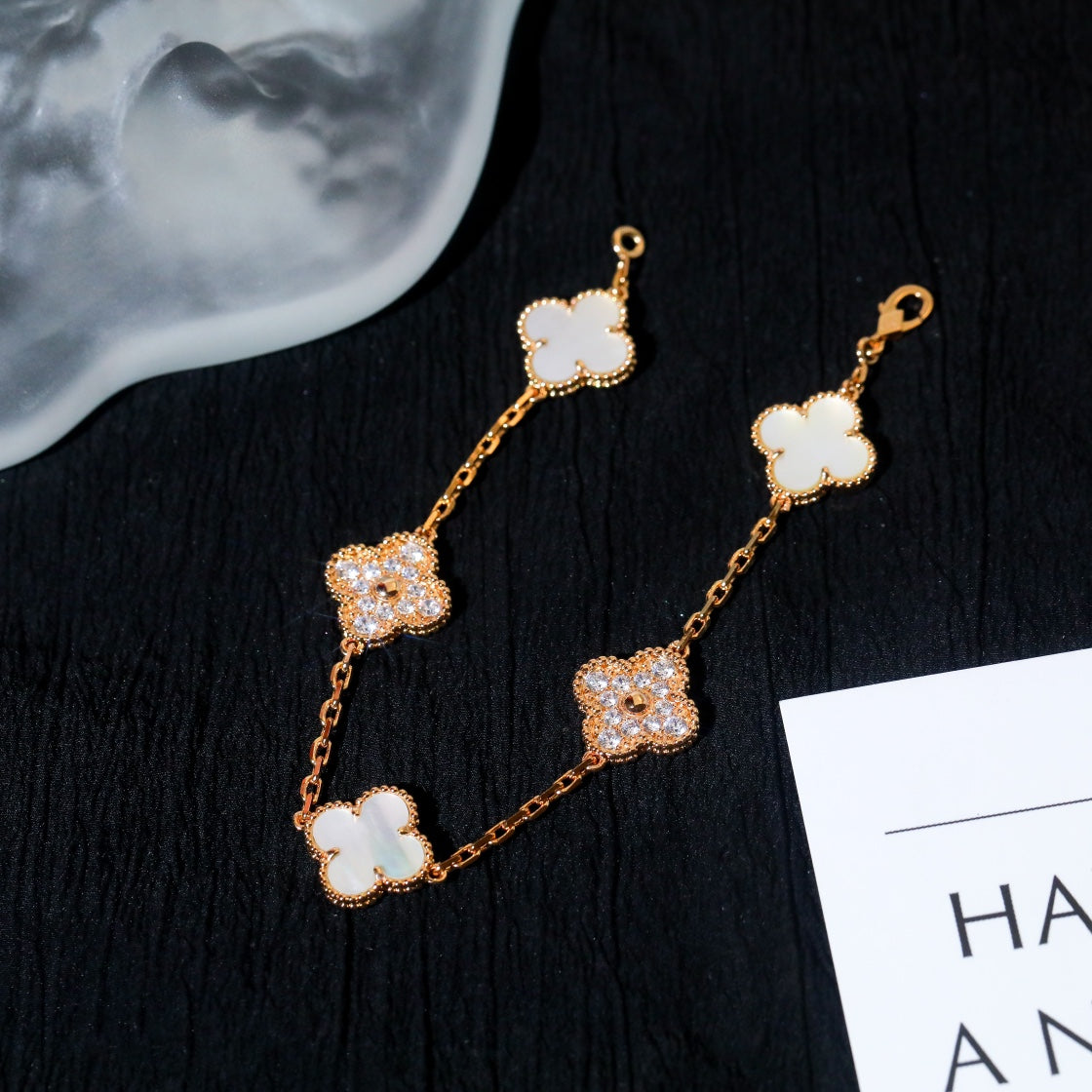 Pomuse CLOVER BRACELET 5 MOTIF WHITE MOP DIAMOND