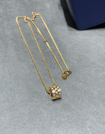 Pomuse BEE LOVE DIAMOND PAVED 3 ROW NECKLACE