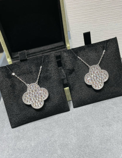 Pomuse CLOVER 25MM LARGE PENDANT DIAMOND PAVED SILVER NECKLACE