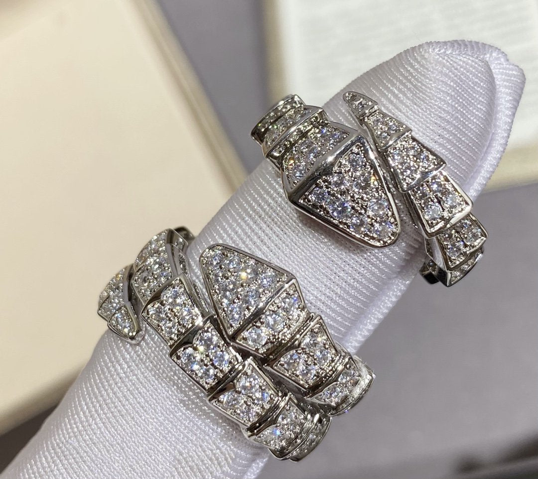 Pomuse SERPENTI LARGE RING SILVER DIAMOND PAVED