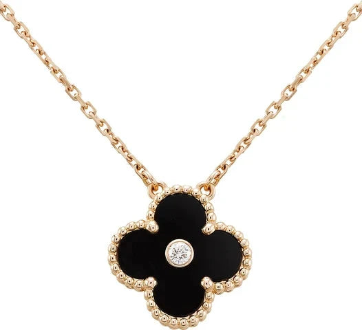 Pomuse CLOVER 15MM DIAMOND ONYX NECKLACE