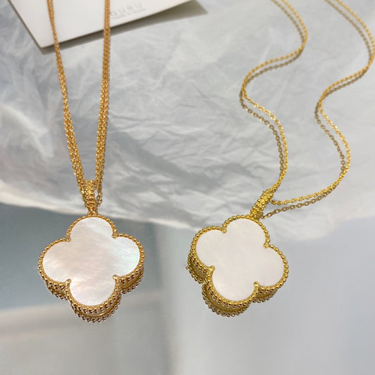 Pomuse CLOVER 25MM MOP LARGE PENDANT NECKLACE