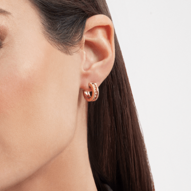 Pomuse ZERO 1 ROCK GOLD EARRINGS WITH STUDDED SPIRAL AND PAVED DIAMONDS