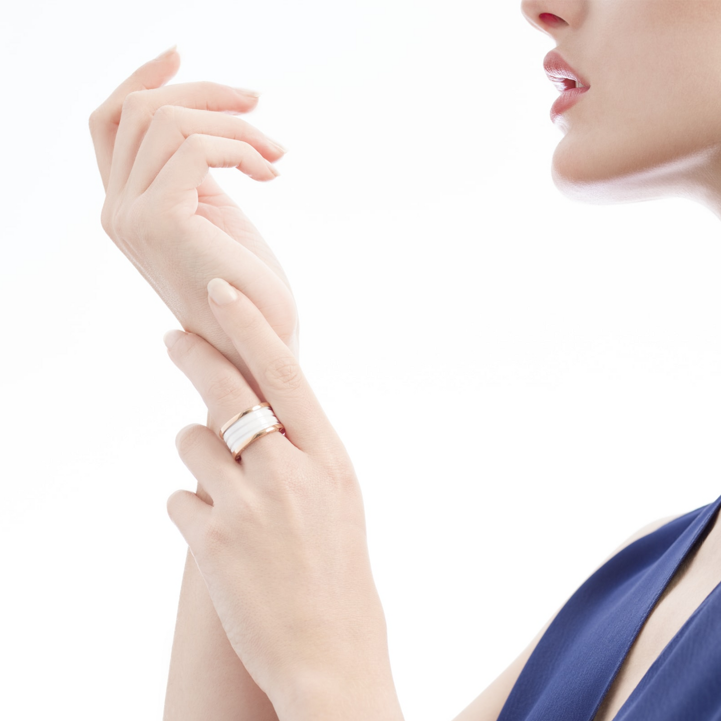 Pomuse ZERO 1 FOUR-BAND LOOPS AND WHITE CERAMIC SPIRAL PINK GOLD RING