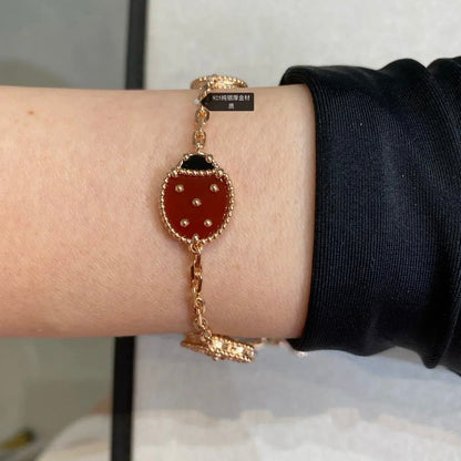 Pomuse LUCKY SPRING 5 MOTIF BRACELET