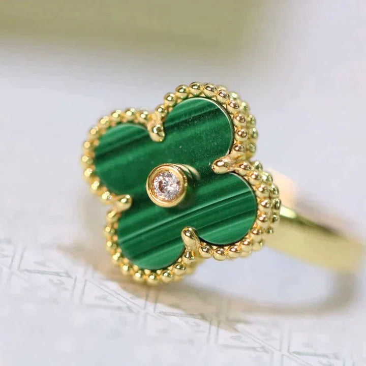 Pomuse CLOVER MALACHITE RING GOLD DIAMOND