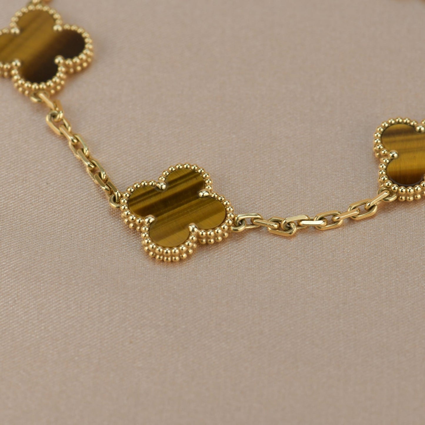 Pomuse CLOVER  5 MOTIFS TIGER EYE BRACELET