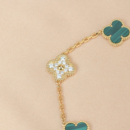 Pomuse CLOVER  5 MOTIF MALACHITE DIAMOND BRACELET