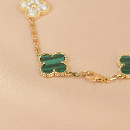 Pomuse CLOVER  5 MOTIF MALACHITE DIAMOND BRACELET