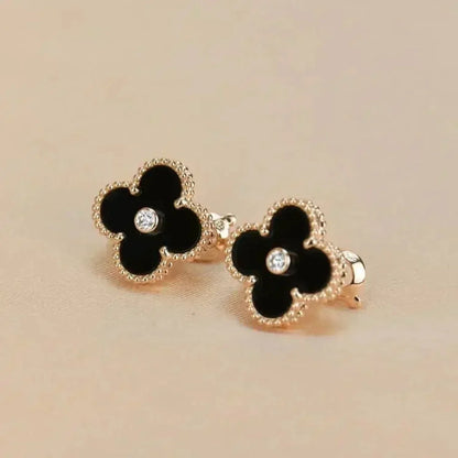 Pomuse CLOVER MEDIUM 1 MOTIFS ONYX DIAMOND EARRINGS