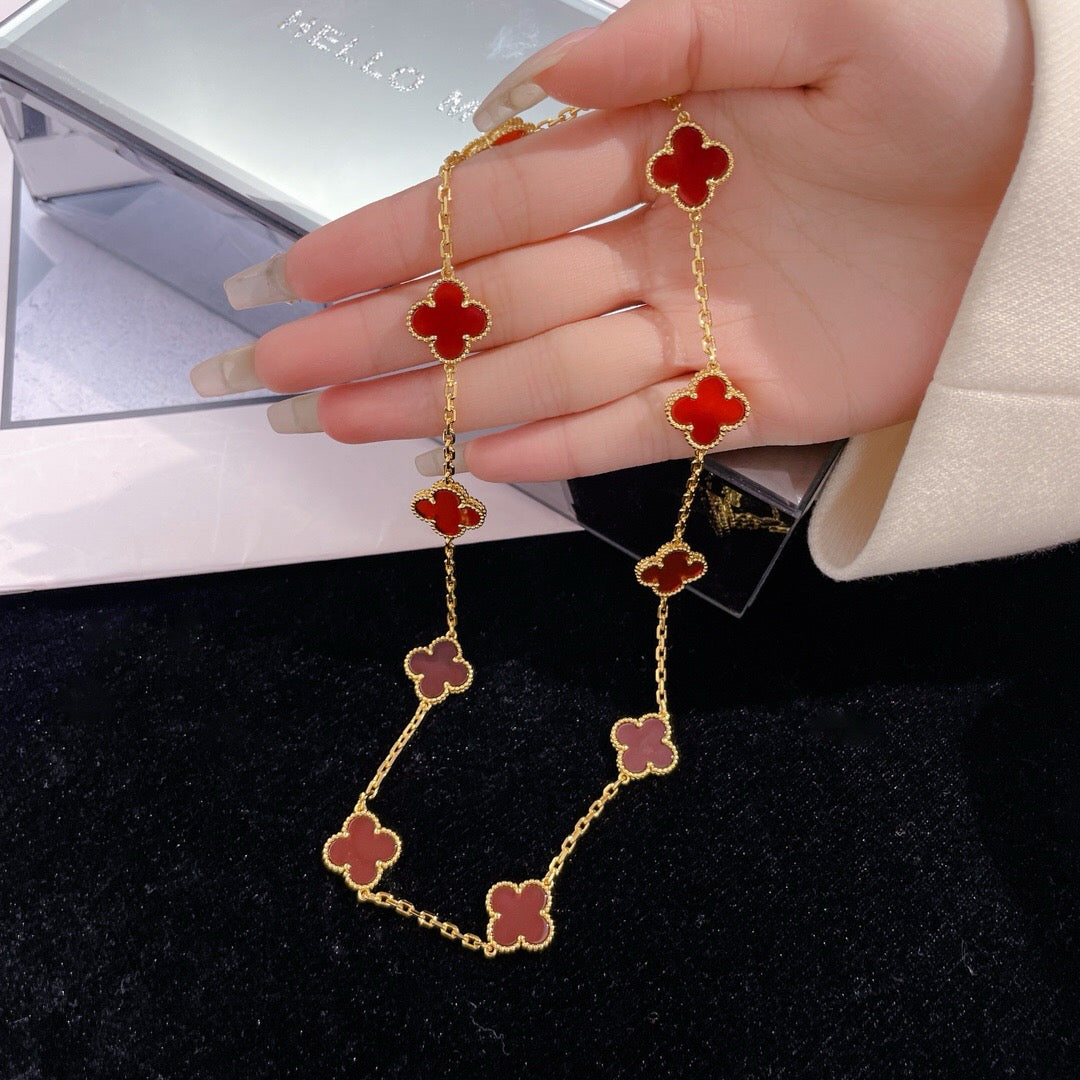 Pomuse CLOVER 10 MOTIFS CARNELIAN NECKLACE