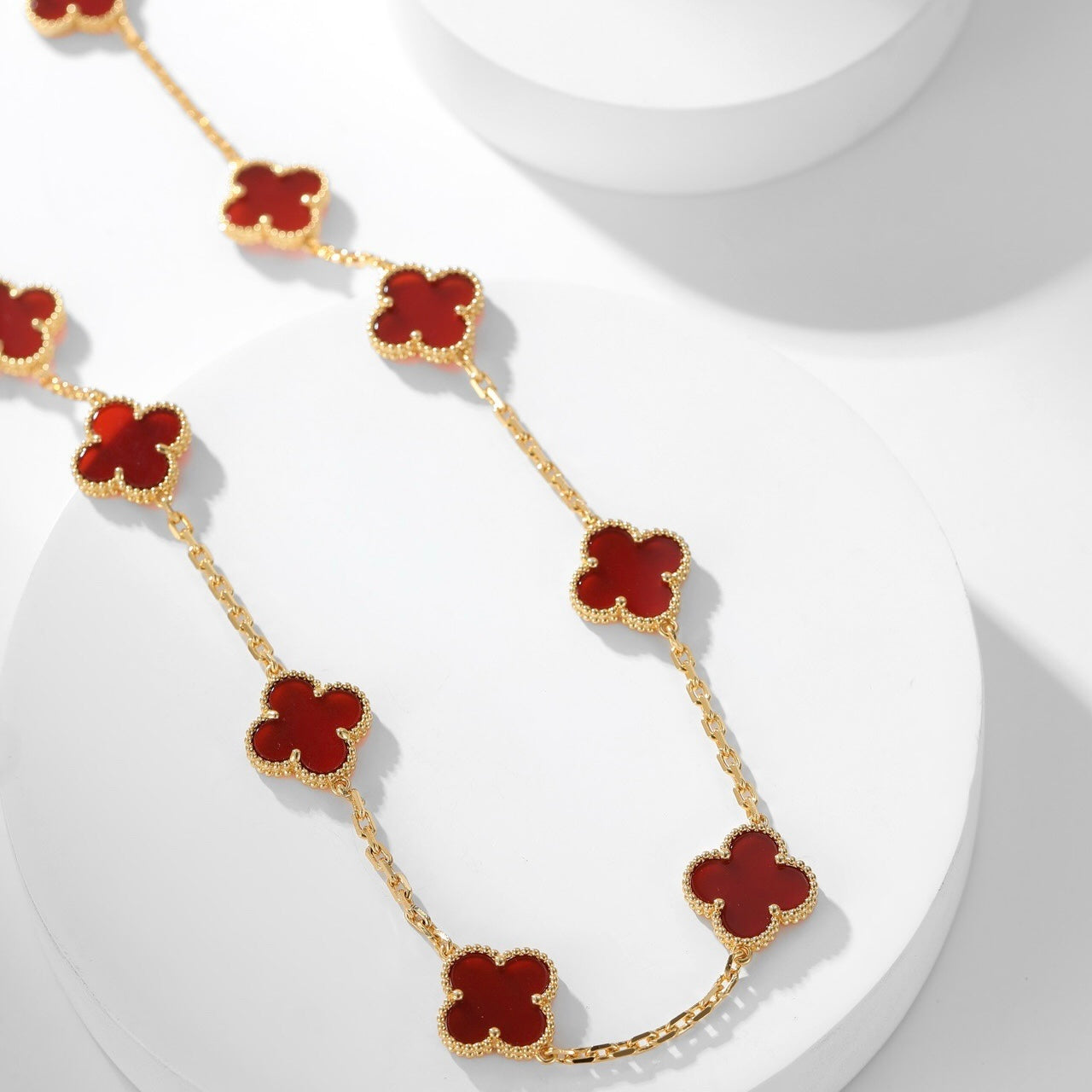 Pomuse CLOVER 10 MOTIFS CARNELIAN NECKLACE