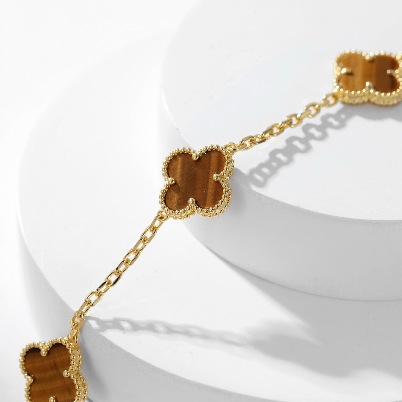 Pomuse CLOVER 10 MOTIFS TIGER EYE NECKLACE