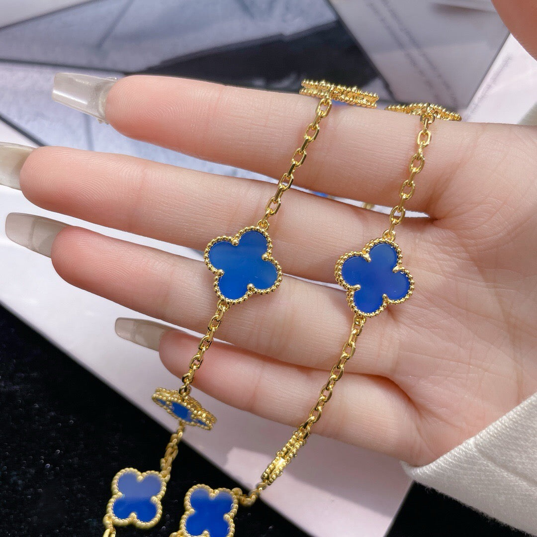 Pomuse CLOVER 10 MOTIFS BLUE AGATE NECKLACE