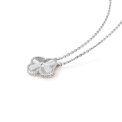 Pomuse CLOVER 15MM LASER NECKLACE SILVER