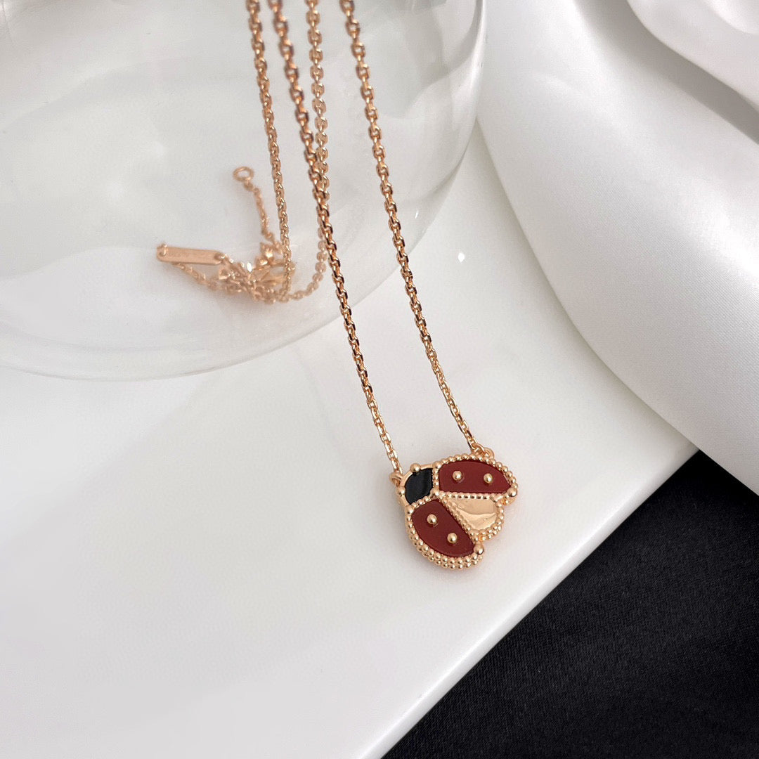 Pomuse LUCKY  CARNELIANS LADYBUG NECKLACE
