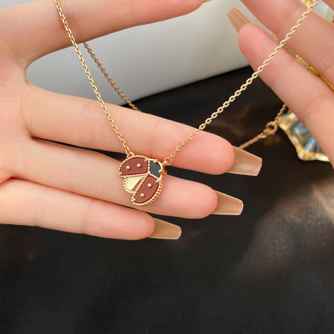 Pomuse LUCKY  CARNELIANS LADYBUG NECKLACE