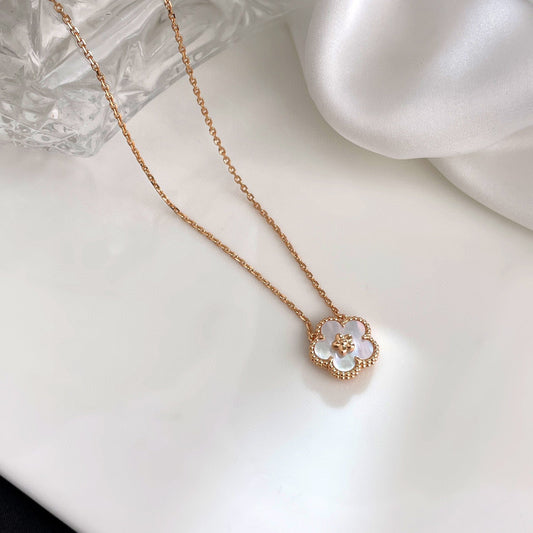 Pomuse LUCKY  WHITE MOP  PLUM BLOSSOM NECKLACE