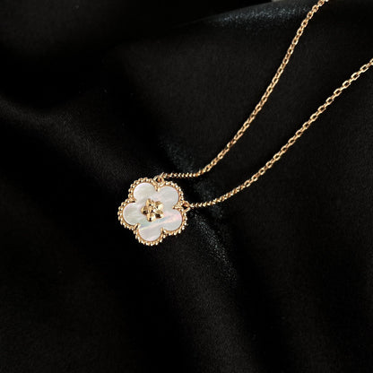 Pomuse LUCKY  WHITE MOP  PLUM BLOSSOM NECKLACE