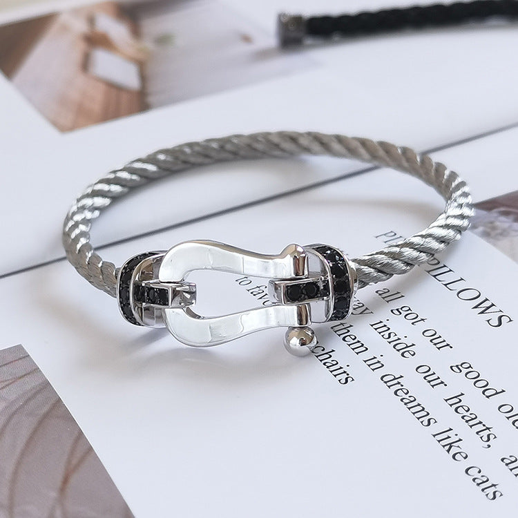 Pomuse FORCE LARGE HORSESHOE BLACK DIAMOND BRACELET SILVER