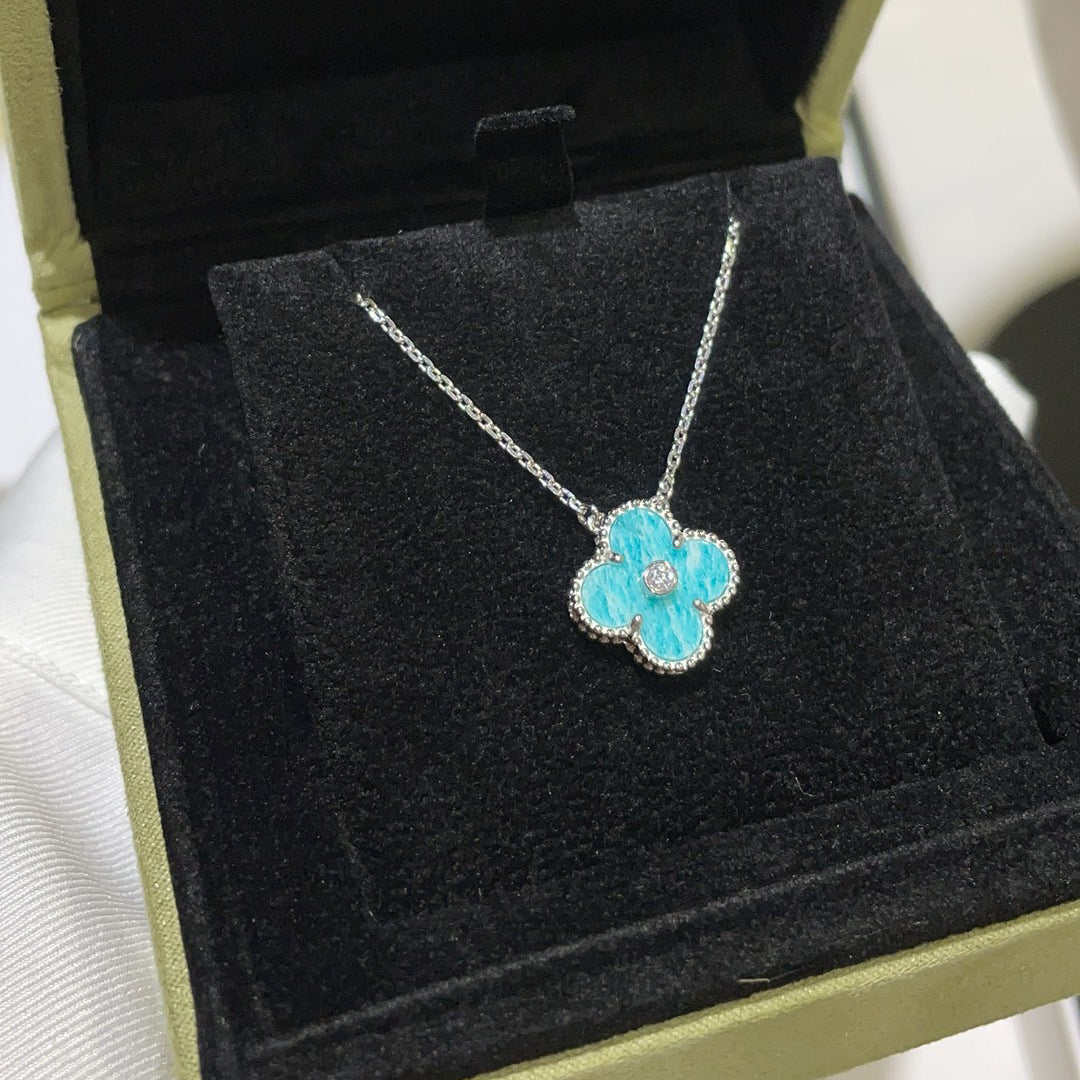 Pomuse CLOVER 15MM DIAMOND SVRES PORCELAIN  NECKLACE SILVER