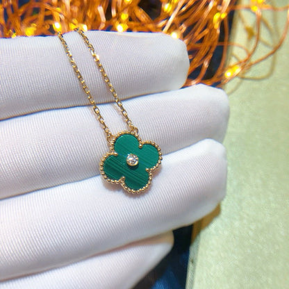 Pomuse CLOVER 15MM DIAMOND TURQUOISE NECKLACE