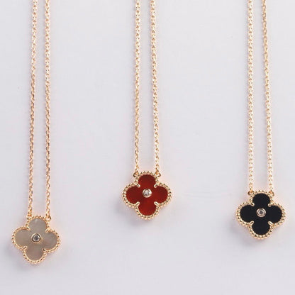 Pomuse CLOVER 15MM DIAMOND CARNELIAN NECKLACE
