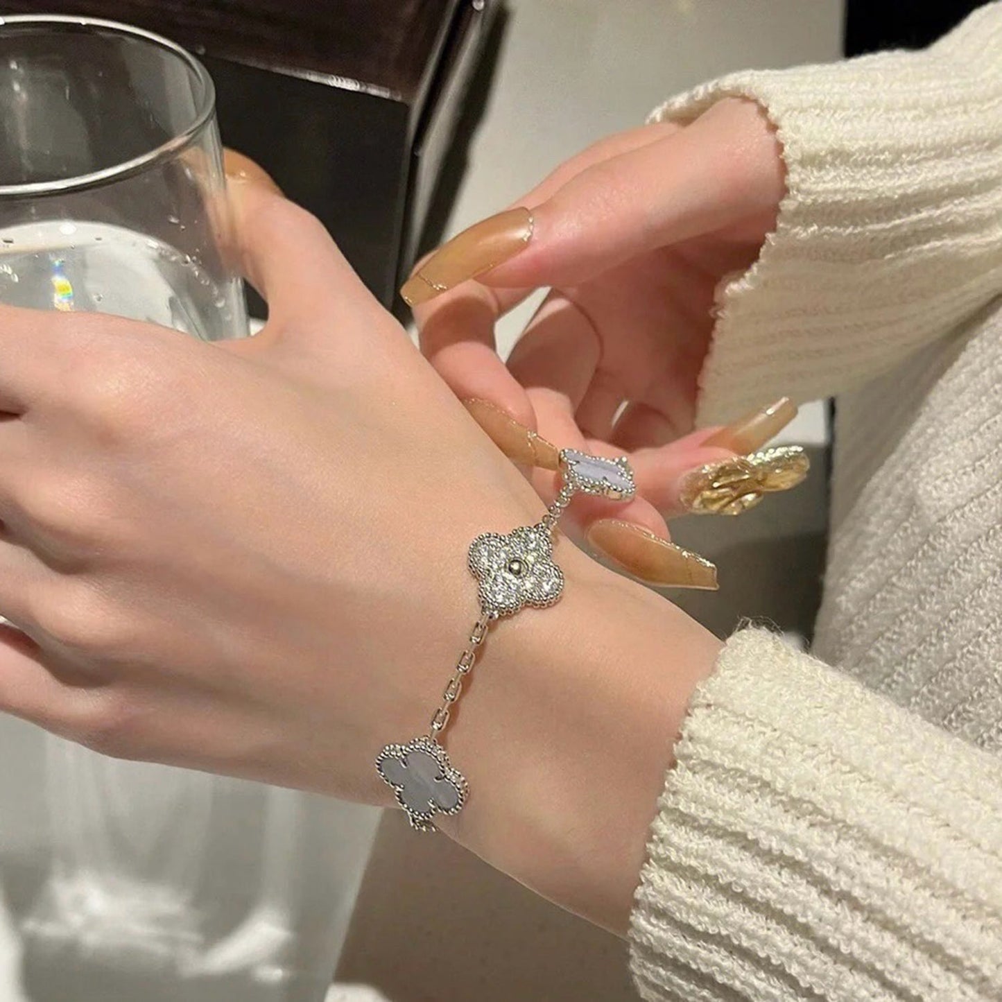 Pomuse CLOVER  5 MOTIF DIAMOND PURPLE CHALCEDONY BRACELET SILVER