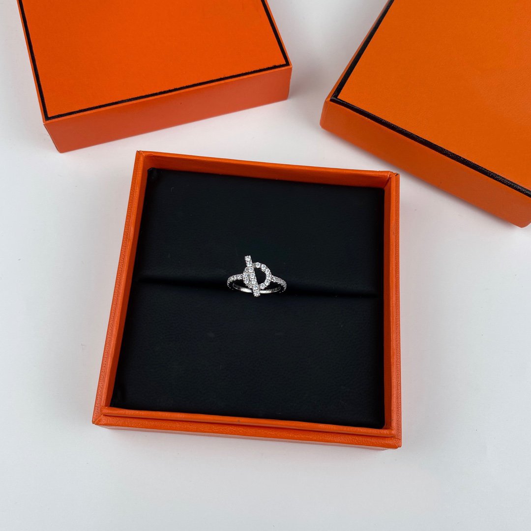 Pomuse ECHAPPEE RING SILVER DIAMOND